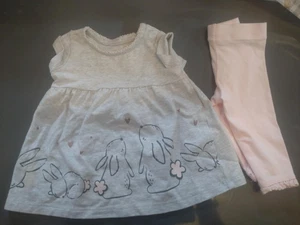 Conjunto de 2 piezas para bebé niña, recién nacido, F&F *Excelente estado* - Imagen 1 de 3