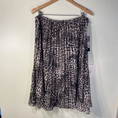 NUEVO CON ETIQUETAS Jones New York Falda Para Mujer’s 14 Negro Animal Acordeán Plisado Midi Cremallera Lateral Foto 1 de 4