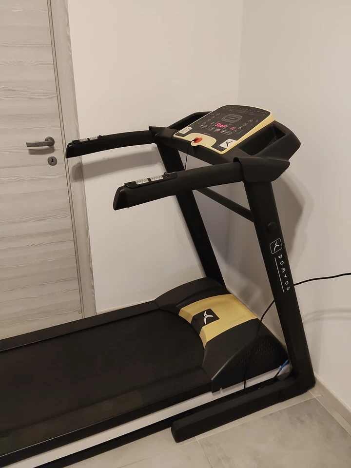 ULTIMA OFFERTA Tapis Roulant DOMYOS TC 790 Usato Ma Ancora Ben Funzionante - Immagine 1 di 4