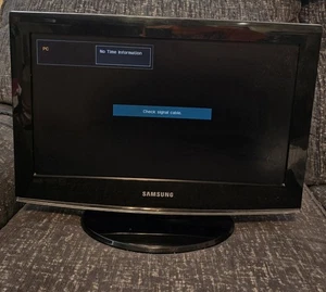 SAMSUNG LN19B360C5D 19" HD LCD 720P TV **EXCELLENT WORKING CONDITION - TV ONLY** - Picture 1 of 6