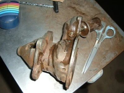 Chevrolet V8 1955-1957 1964-1972 camioneta pickup nariz de arranque 940 dañado Foto 1 de 4