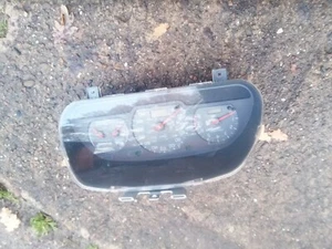 Tacho Kombiintrument 30883042 30858334 006 Volvo V40 1,8 - Bild 1 von 3