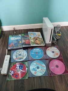 Huge Nintendo Wii Console bundle w/ Wii and Gamecube Games - Picture 1 of 1