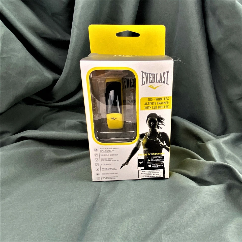EVERLAST TR5 - WIRELESS ACTIVITY TRACKER LED DISPLAY  - Yellow - Image 1 of 2