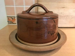 Russell Collins Studio Pottery - Large Cheese Dome - Picture 1 of 18