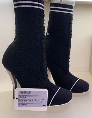 Fendi Nuevo Con Caja Negro Tacón Alto Grueso Punto Botín Talla 37 Foto 1 de 4