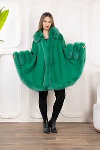 Emerald Green Cashmere Cape With Real Fox Fur Detail - Picture 1 of 20