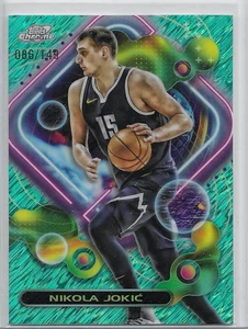 2023-24 Topps Cosmic Chrome Aqua Equinox Shimmer #55 Nikola Jokic/149 - Imagen 1 de 2