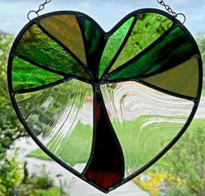 Green HEART TREE OF LIFE Spiritual Authentic Australian Stained Glass SUNCATCHER - Picture 1 of 24