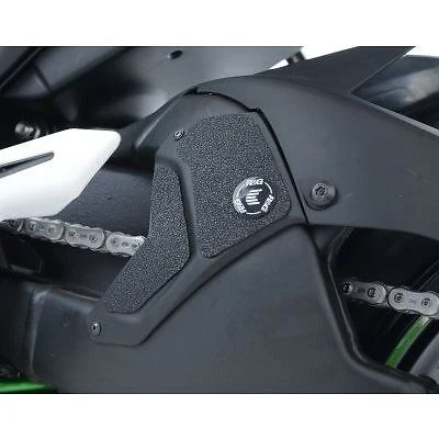 R&G Boot Guard Kit Black (3-Piece (2-Pieces) Kawasaki Ninja H2 2015 - 2020 - Image 1 of 3