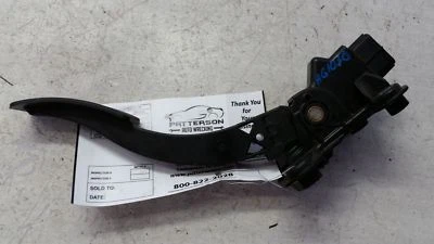 Chrysler Sebring 2007 acelerador de acelerador de pedal de gasolina Foto 1 de 4