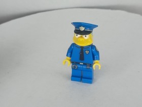 LEGO The Simpsons Chief Wiggum minifigure sim023 from 71016