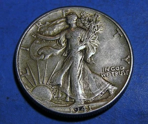 1941   Walking Liberty Halve - Picture 1 of 4