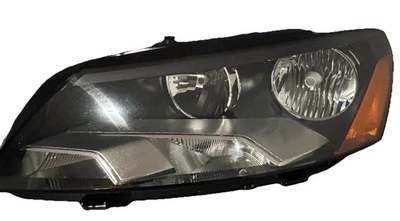 2012-2015 Volkswagen Passat Front Left/Driverside OEM Headlight Assembly - Image 1 of 3