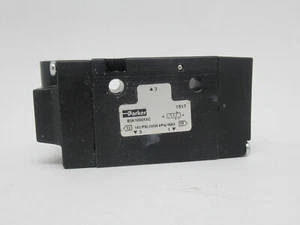 Parker B5K1000XXC Single Remote Pilot 3-Way 2-Pos Valve 1/4" Port 145PSI USED - Picture 1 of 3
