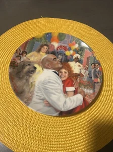 Vintage Annie Daddy Warbuck Musical William Knowles Teller #808E 1986 - Bild 1 von 7