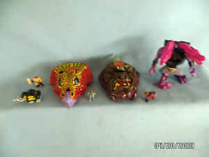 MIGHTY MAX Bluebird Toys 1993 Cyclops, Dino Lab, Double Demon Hydra + 4 minis