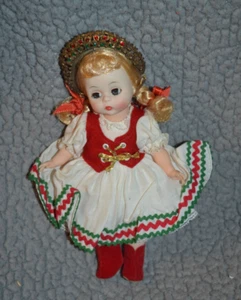 Madame Alexander 8" 1968 #797 Bent Knee Hungarian near mint no Box, restrung - Picture 1 of 5