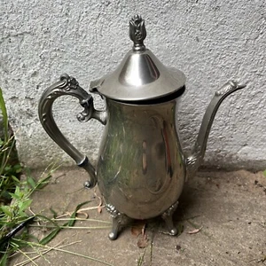 Beautiful Vintage Silverplate Coffee 10 Inch Tea Pot Tableware Dinnerware - Picture 1 of 6