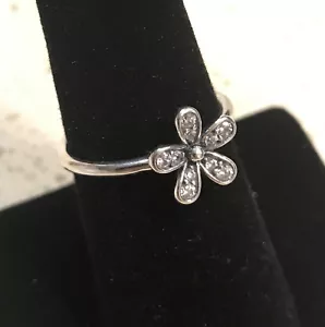 Anillo Margarita Deslumbrante Pandora #190932CZ + CAJA CON BISAGRAS + PAÑO DE PULIDO + etiqueta - Imagen 1 de 10