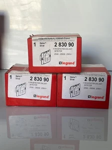 (Lot 3 Pcs) Legrand 283090 Mallia PIR DETECTOR C/W LIGHT DETECTOR - Picture 1 of 5