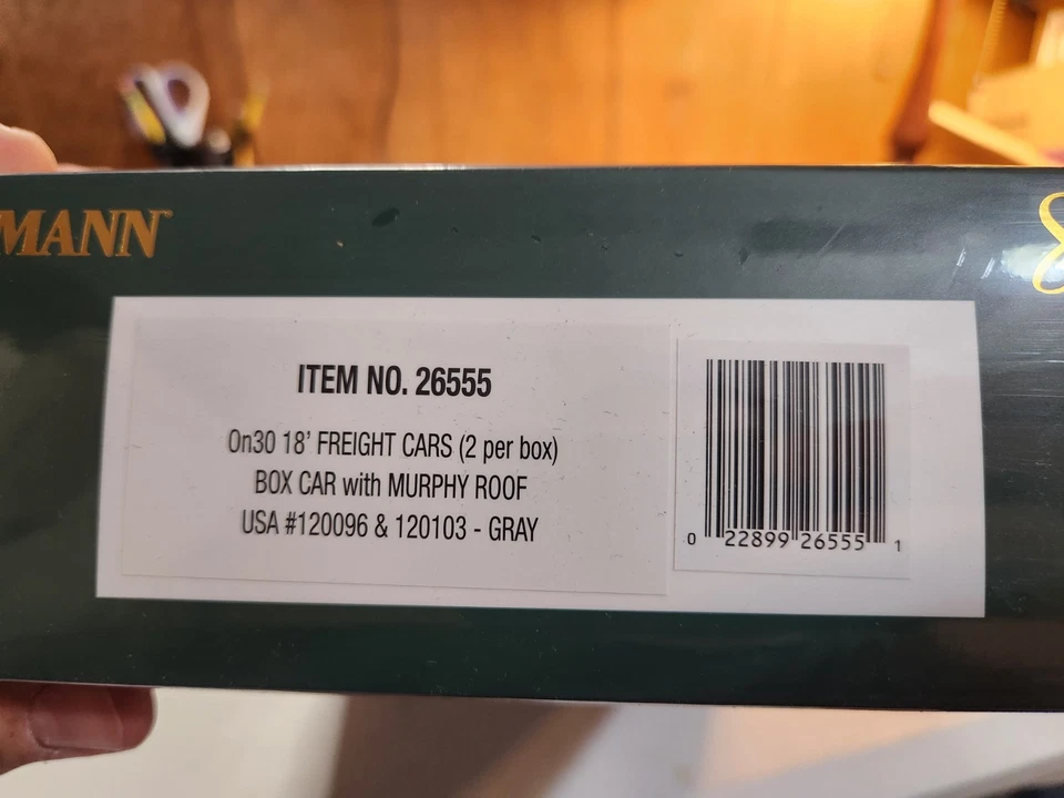 Bachmann 26555 On30 USA 18' Box Car with Murphy Roof #120096/1200123 (Set of 2)
