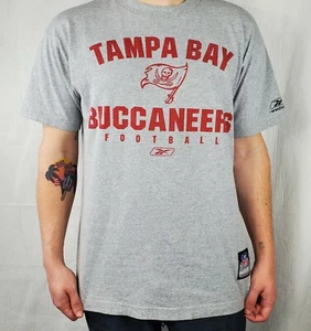 Tampa Bay Buccaneers Fútbol Reebok Equipo NFL Ropa Gris Camiseta Mediana Usada en Excelente Condición - Imagen 1 de 6