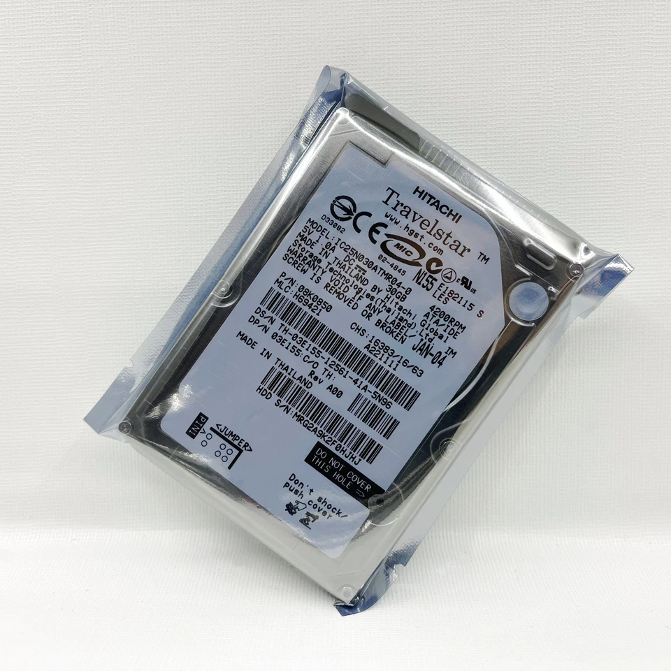 Hitachi 30GB 4200RPM IC25N030ATMR04-0 IDE 2,5-Zoll Notebook-Festplatte - Bild 1 von 1