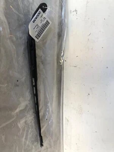 2006 AUDI A6 AVANT QUATTRO Windshield Wiper Arm Right Passenger Side RH OEM - Picture 1 of 11
