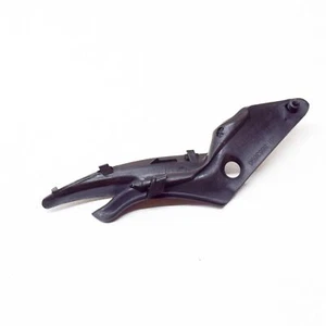 VOLVO V70 MK2 Right Windshield Cowl End Piece 8663896 NEW GENUINE - Picture 1 of 10