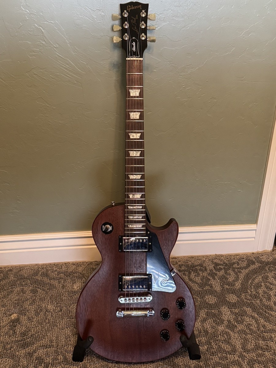 Gibson USA Les Paul Studio ウォーンブラウン DISC Gibson Les Paul Studio Faded Worn Brown Guitar at