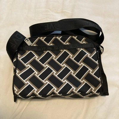 Diane Von Furstenberg Small Crossbody Purse Camera Bag Black Gold Weave Pattern - Image 1 of 4