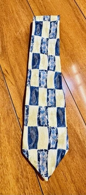 Corbata Surrey 100 % seda para hombre Foto 1 de 4