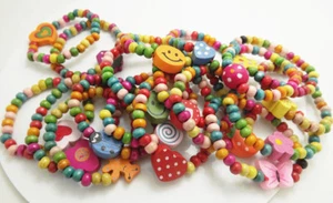 Venta al por mayor 90 piezas 18 estilos cuentas de madera pulseras elásticas encantadora pulsera infantil - Imagen 1 de 4