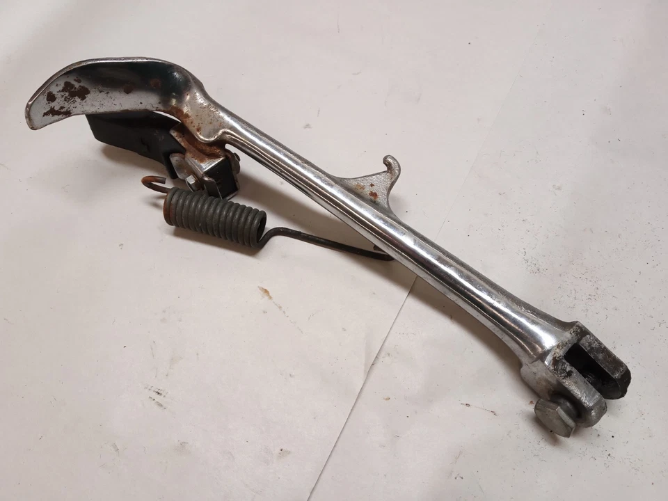 本田 Super Magna VF700C VF750C 侧支架 适合 1987 - 1988 — 第 1/1 张图片