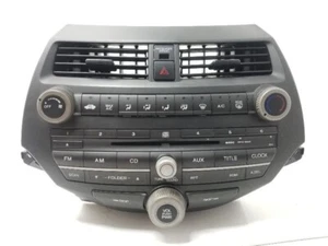 2008-2011 Honda Accord AM FM Radio Cd Player Audio Assembly With Single Disc OEM - Imagen 1 de 14