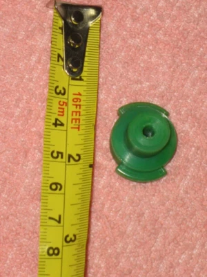 T573 WEED EATER POULAN BUJE RETENEDOR 530092622 Foto 1 de 3