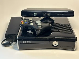 Xbox 360 S Slim 250GB Glossy Black Kinect Bundle, Tested Good - SEE PICS/DESCR - Picture 1 of 11