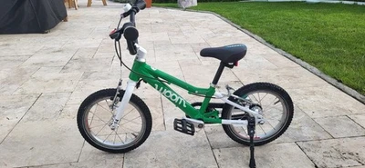 Woom 2 Kinderfahrrad 14 Zoll Grün/Weiß Inkl. Ständer - Bild 1 von 4