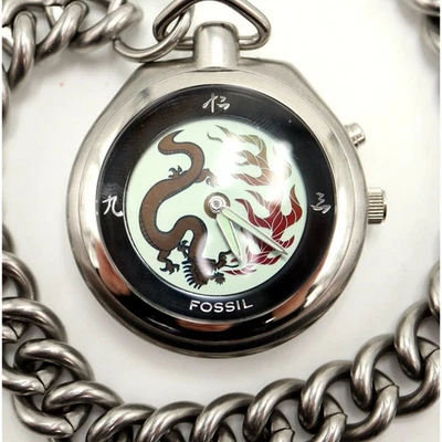 Reloj Llavero Dragón Animado Big Tic Fósil Vintage 40mm Plata Cadena Pesada Y2K Foto 1 de 4