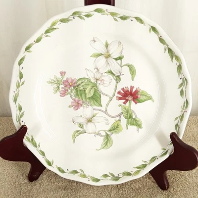 Usado, Plato de Cena DOGWOOD 10.5", Noritake Gourmet Garden, Blanco Verde 7940/6 Foto 1 de 4