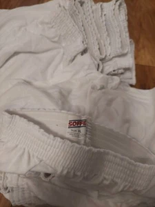 unisex shorts new white sm med lge xlge 26 in total - Picture 1 of 2