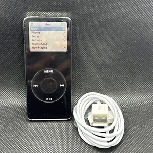 Apple 1st Generation Black 1 GB iPod Nano A1137 Tested Working W/cord GUC - Picture 1 of 11