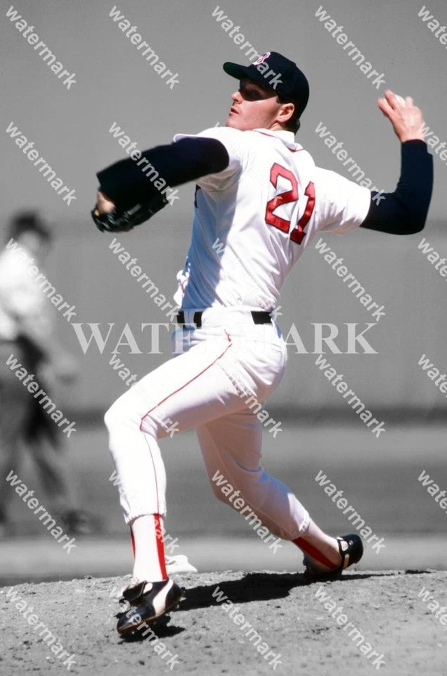 GC545 Roger Clemens Boston Red Sox 8x10 11x14 16x20 Photo - Image 1 of 1
