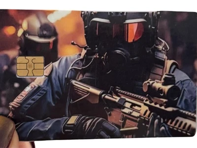 Recubrimiento de tarjeta de crédito Tactical Elite Operator - Gráfico de máscara antigás de soldado militar Foto 1 de 4