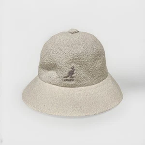 Kangol Bucket Hat Size S White Bermuda Casual Hip Hop 80s 90s Streetwear NYC - Picture 1 of 4