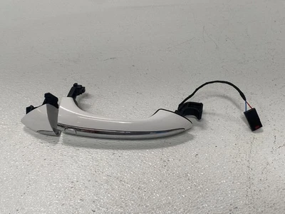 Manija de puerta exterior Buick Enclave 2018-2021 lado de paso delantero derecho OEM #A0.18 Foto 1 de 4