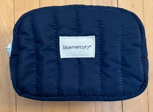 Bluemercury Kosmetiktasche blau gesteppt Reißverschluss 6 x 4 x 2 Zoll - Bild 1 von 8