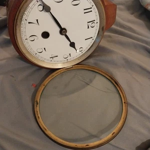 Orologio New Haven co. Piccolo orologio banjo funzionante, per ricambi o riparazione - Foto 1 di 4