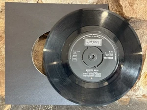 Bobby (Boris) Pickett - Monster Mash - 7" Vinyl Single 1962 London HLU 10320 - Picture 1 of 4